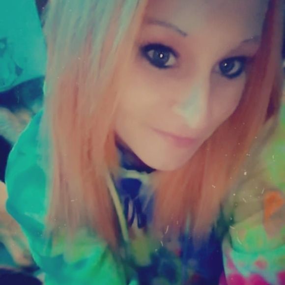 Meet your Posher, Kc - Picture 1 of 1